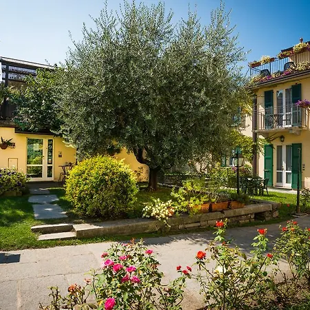 Aparthotel La Limonera