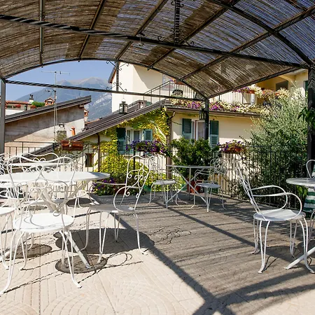 Ξενοδοχείο με διαμερίσματα La Limonera 3*